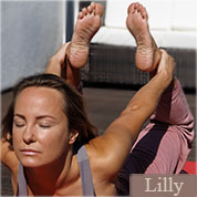 Allyoucanfeet model Lilly profile picture