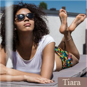 Model Tiana