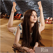Model Ria