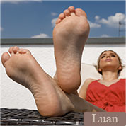 Allyoucanfeet model Luan profile picture