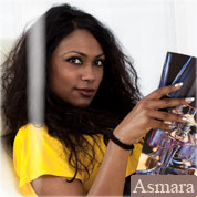 Model Asmara