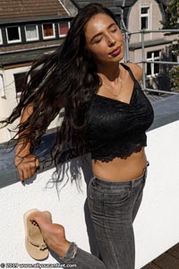 small preview pic number 21 from set 2658 showing Allyoucanfeet model Leo