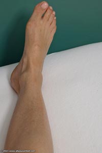 small preview pic number 93 from set 2885 showing Allyoucanfeet model Lenalo