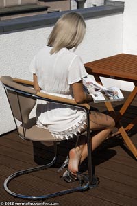 small preview pic number 29 from set 3005 showing Allyoucanfeet model Rosalie
