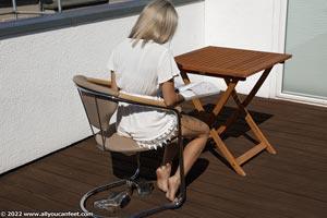 small preview pic number 42 from set 3005 showing Allyoucanfeet model Rosalie