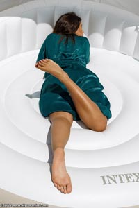 small preview pic number 148 from set 3079 showing Allyoucanfeet model Nancy