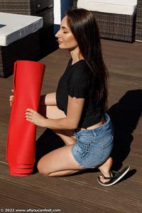 small preview pic number 4 from set 3093 showing Allyoucanfeet model Chaja