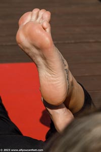 small preview pic number 106 from set 3178 showing Allyoucanfeet model Rita