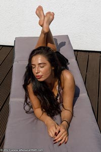 small preview pic number 70 from set 3215 showing Allyoucanfeet model Leo