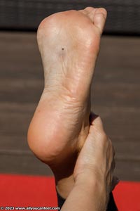 small preview pic number 178 from set 3216 showing Allyoucanfeet model Summer