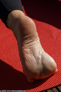 small preview pic number 28 from set 3216 showing Allyoucanfeet model Summer