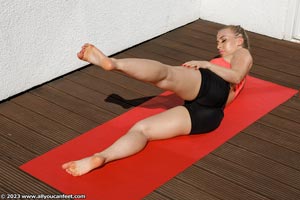 small preview pic number 129 from set 3226 showing Allyoucanfeet model Grace