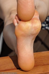 small preview pic number 109 from set 3268 showing Allyoucanfeet model Iren