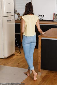 small preview pic number 66 from set 3286 showing Allyoucanfeet model Rosy