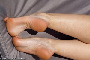 small preview pic number 116 from set 3338 showing Allyoucanfeet model Nella