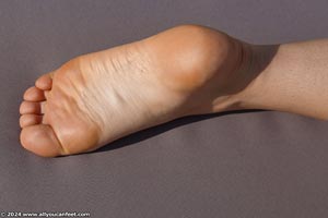 small preview pic number 57 from set 3383 showing Allyoucanfeet model Aubrey