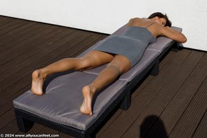 small preview pic number 57 from set 3392 showing Allyoucanfeet model Jenna