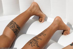 small preview pic number 96 from set 3430 showing Allyoucanfeet model Sakari
