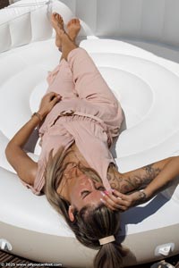 small preview pic number 51 from set 3440 showing Allyoucanfeet model Christin