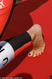 small preview pic number 64 from set 3462 showing Allyoucanfeet model Vera