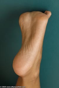 small preview pic number 76 from set 3464 showing Allyoucanfeet model Tuni