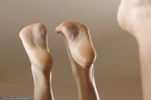 small preview pic number 38 from set 3469 showing Allyoucanfeet model Erika